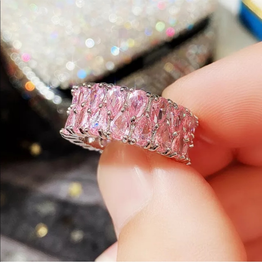 New 925 Silver Beautiful Luxurious Sapphire Ring - Picture 1 of 5